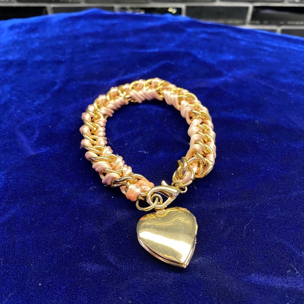 Heart Ribbon Locket - Picture 5 of 5
